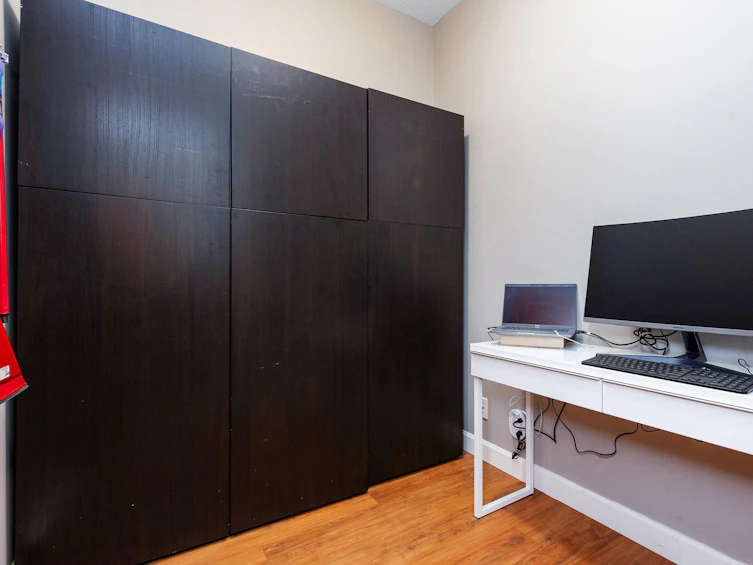 212-8328 207a, Langley, BC, V2Y 0K5 - 21
