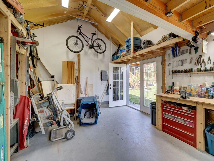 7900 Fawn Road, Halfmoon Bay, BC, V7Z 1C8 - 21