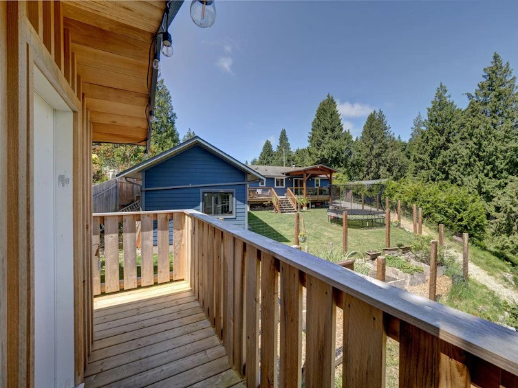 7900 Fawn Road, Halfmoon Bay, BC, V7Z 1C8 - 24