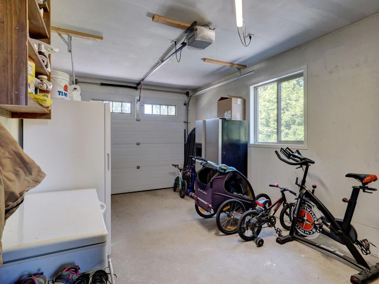 7900 Fawn Road, Halfmoon Bay, BC, V7Z 1C8 - 26