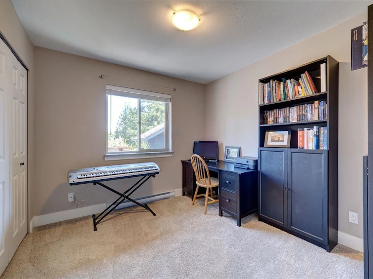 7900 Fawn Road, Halfmoon Bay, BC, V7Z 1C8 - 12