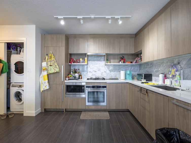 2901-13696 100 Avenue, Surrey, BC, V3T 0L5 - 5