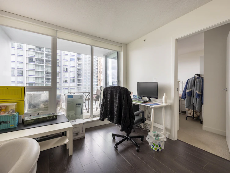 2901-13696 100 Avenue, Surrey, BC, V3T 0L5 - 11