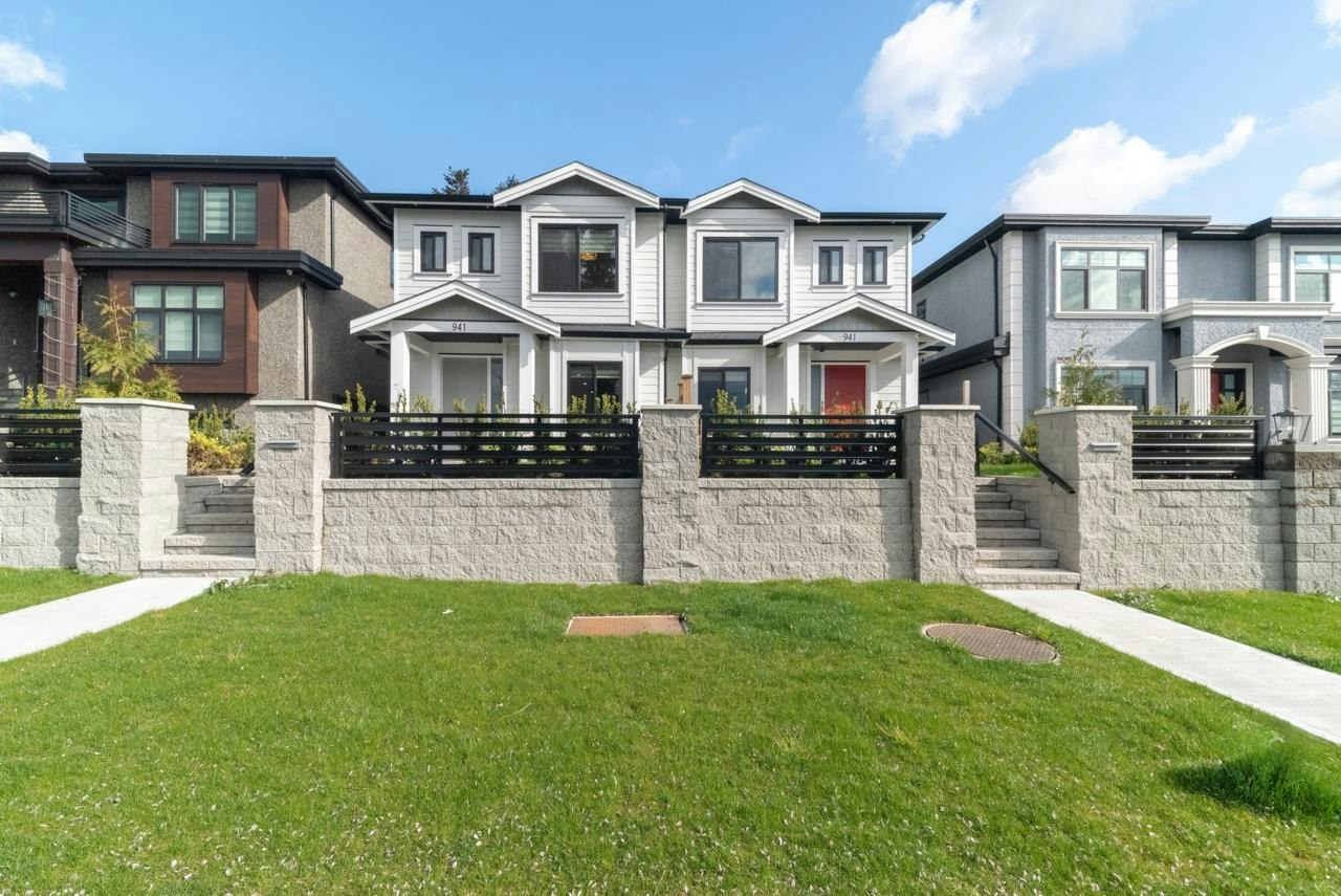 941A Walls Avenue, Coquitlam, BC, V3K 2T2