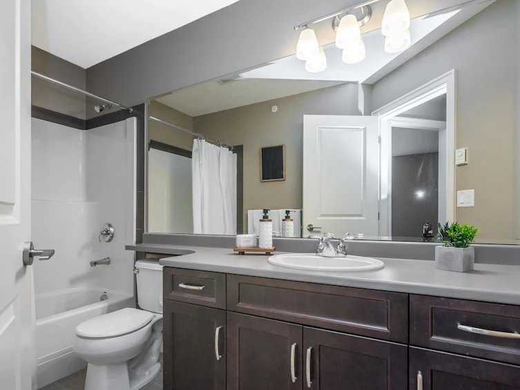 6920 208a Street, Langley, BC, V2Y 0G1 - 33