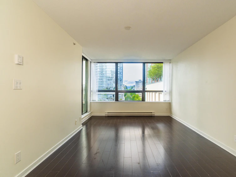 1009-933 Hornby Street, Vancouver, BC, V6Z 3G4 - 9