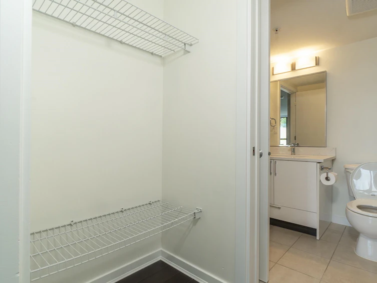 1009-933 Hornby Street, Vancouver, BC, V6Z 3G4 - 19
