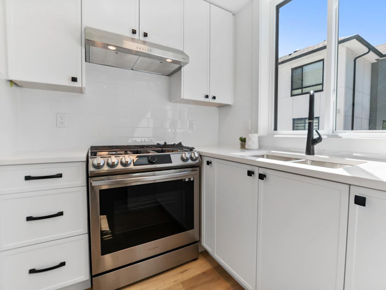 16-12635 63, Surrey, BC - 5