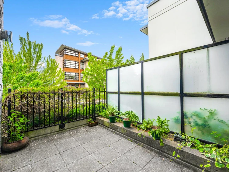112-5958 Iona Drive, Vancouver, BC, V6T 2L2 - 12