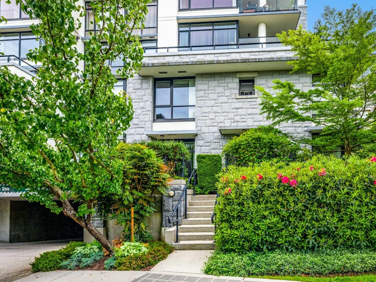 112-5958 Iona Drive, Vancouver, BC, V6T 2L2 - 2