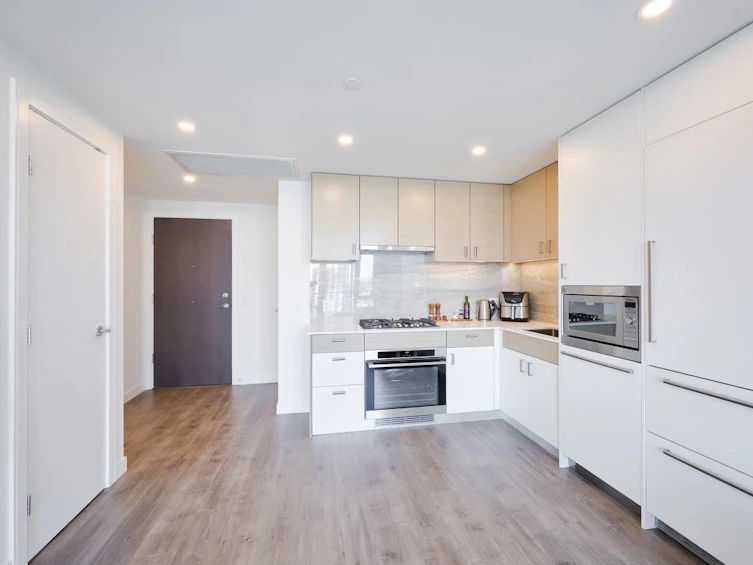 1003-200 Klahanie Court, West Vancouver, BC, V7P 3P5 - 5