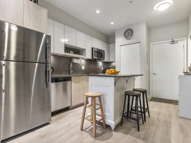 223-13768 108 Avenue, Surrey, BC, V3T 4K8 - 9