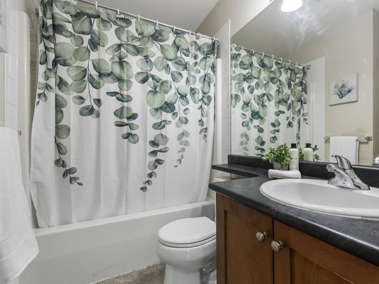 305-13277 108, Surrey, BC, V3T 0A9 - 9