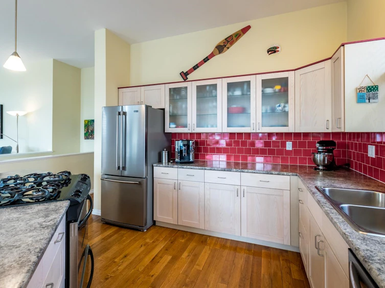 729 School Road, Gibsons, BC, V0N 1V9 - 8