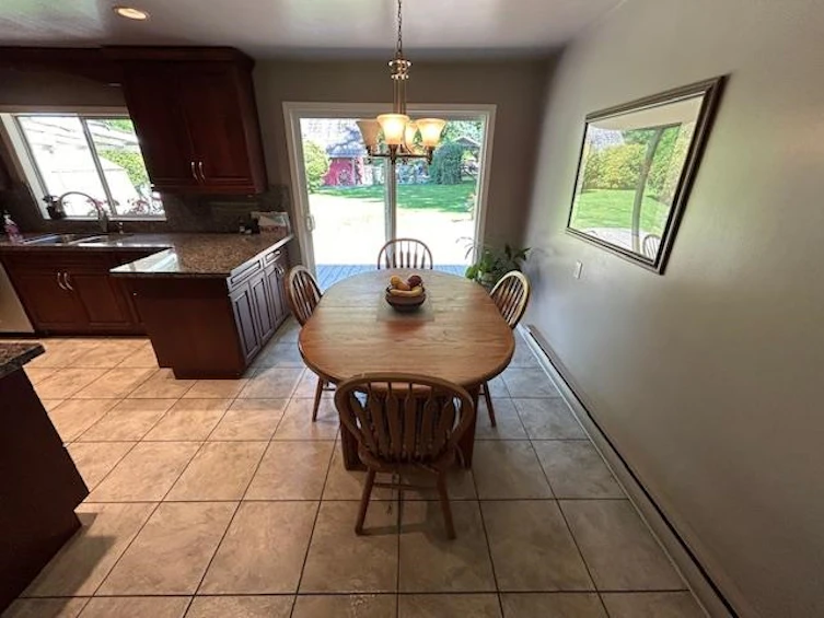 12842 Alouette Road, Maple Ridge, BC, V4R 1R8 - 7