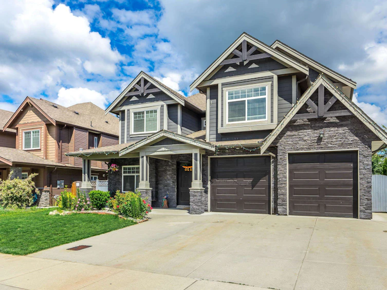 8526 Fairbanks Street, Mission, BC, V2V 3K5 - 3