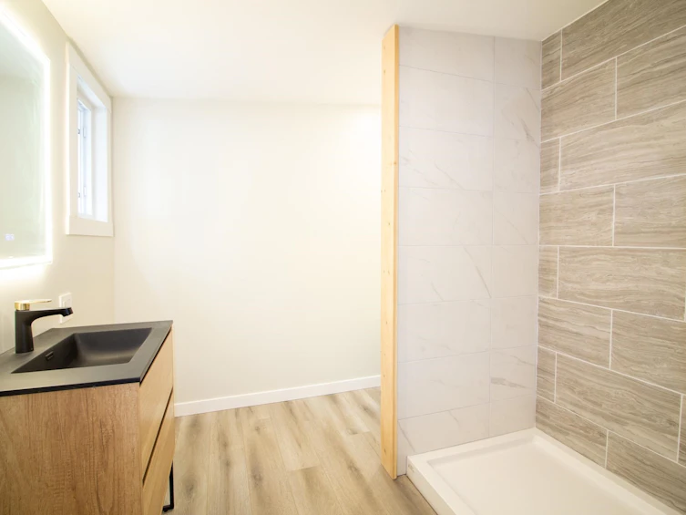 946 Gower Point Road, Gibsons, BC, V0N 1V3 - 14