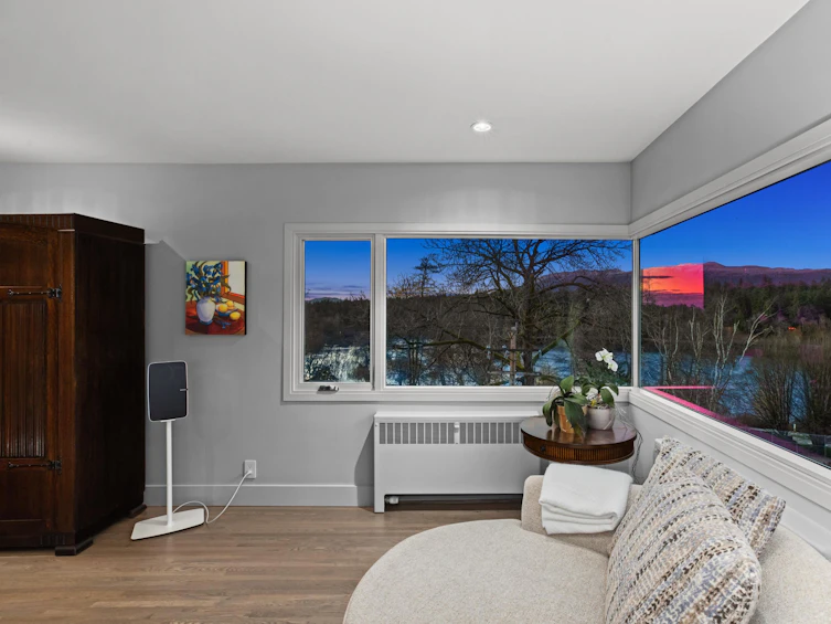 302-1972 Robson Street, Vancouver, BC, V6G 1E8 - 2