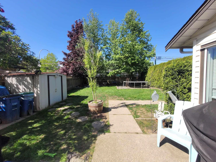 1-19920 56, Langley, BC, V3A 3X9 - 27