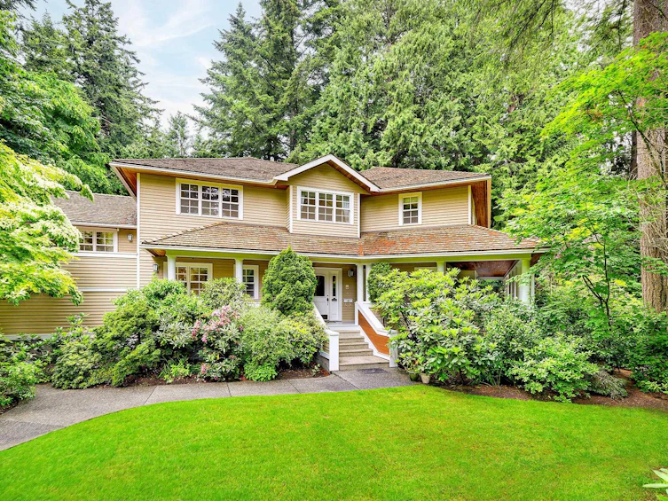 13267 26 Avenue, Surrey, BC, V4P 1Y2