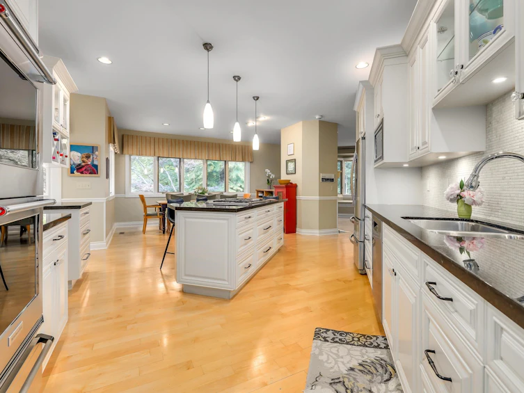 13267 26 Avenue, Surrey, BC, V4P 1Y2 - 12