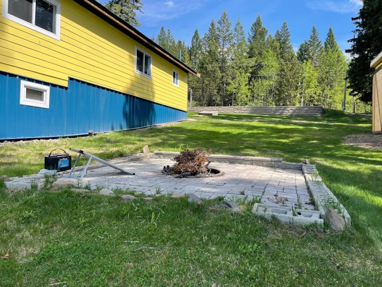 7552 Mickelsen Road, Bridge Lake, BC, V0K 1E0 - 2