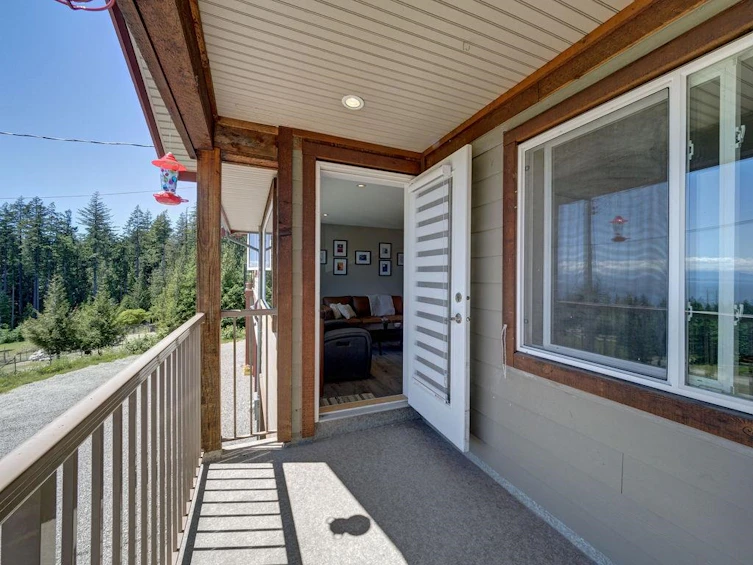 2284 Pixton Road, Gibsons, BC, V0N 2W5 - 31