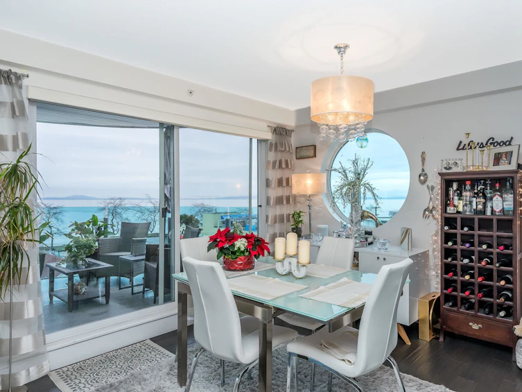 501-14955 Victoria, Surrey, BC, V4B 1G2 - 11
