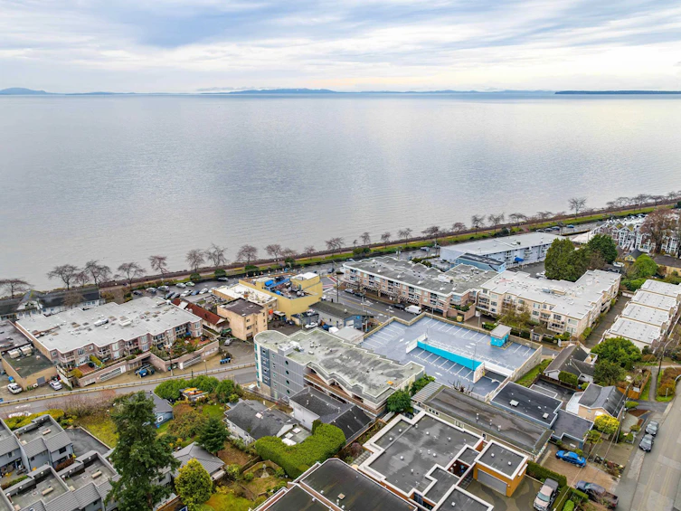 501-14955 Victoria, Surrey, BC, V4B 1G2 - 27