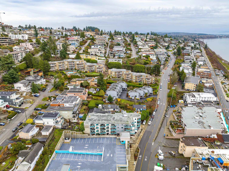 501-14955 Victoria, Surrey, BC, V4B 1G2 - 31