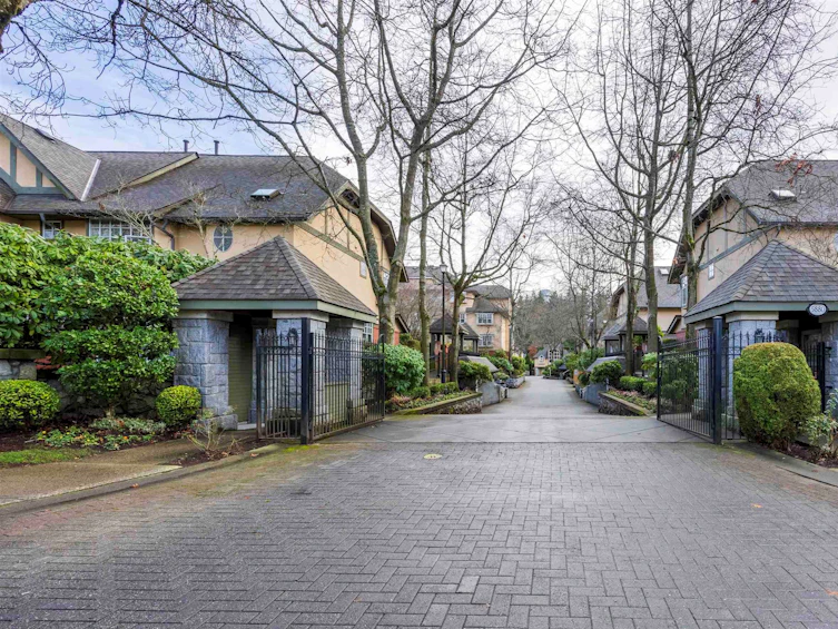 15-5880 Hampton Place, Vancouver, BC, V6T 2E9 - 3