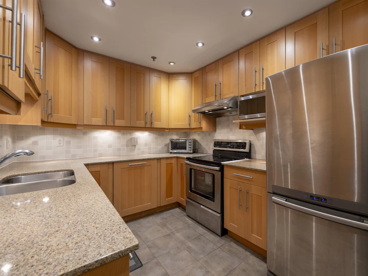 15-5880 Hampton Place, Vancouver, BC, V6T 2E9 - 12