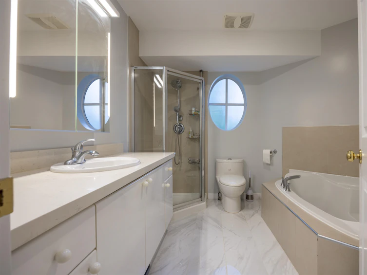 15-5880 Hampton Place, Vancouver, BC, V6T 2E9 - 28