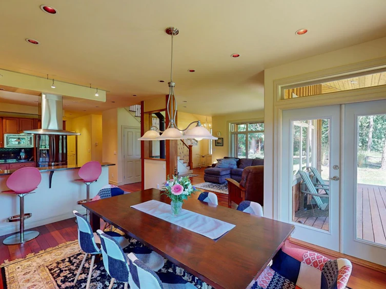 9912 Spalding Road, Pender Island, BC, V0N 2M3 - 10