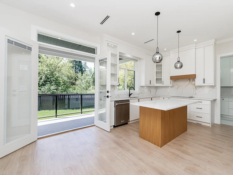 19366 71 Avenue, Surrey, BC, V4N 1N2 - 15