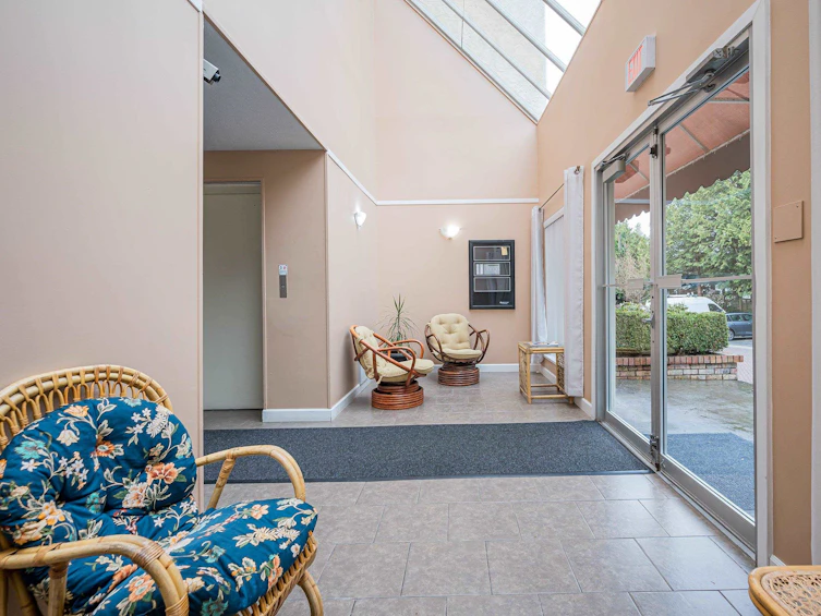 107-1441 Garden Place, Delta, BC, V4M 3Z2 - 3