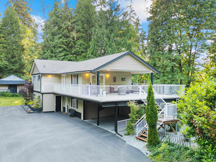 25834 112 Avenue, Maple Ridge, BC, V2W 1H1