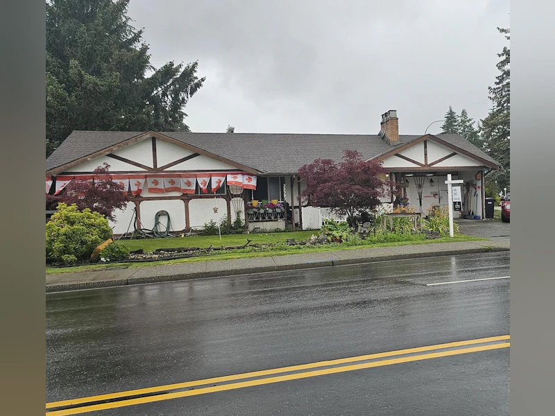 32387 George Ferguson Way, Abbotsford BC V2T 2L2