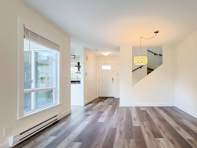 6079 West Greenside Drive, Surrey, BC, V3S 5M8 - 10