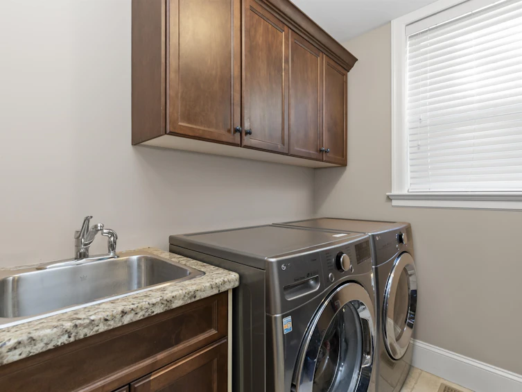 35583 Kahana Place, Abbotsford, BC, V3G 3G2 - 20