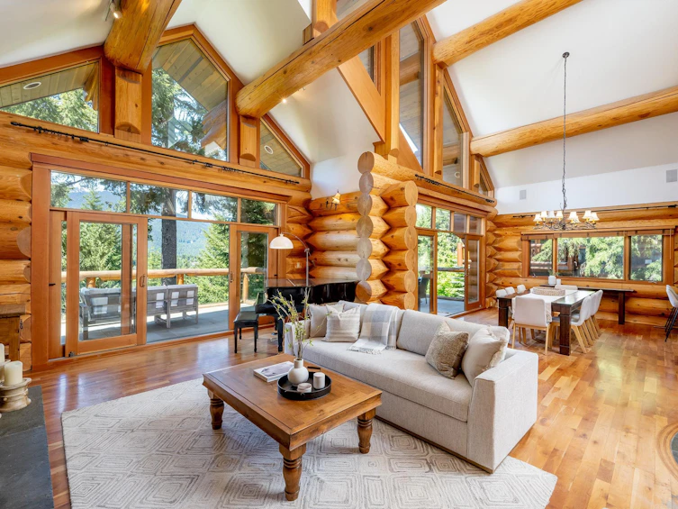 3817 Sunridge Drive, Whistler, BC, V8E 0W1 - 2
