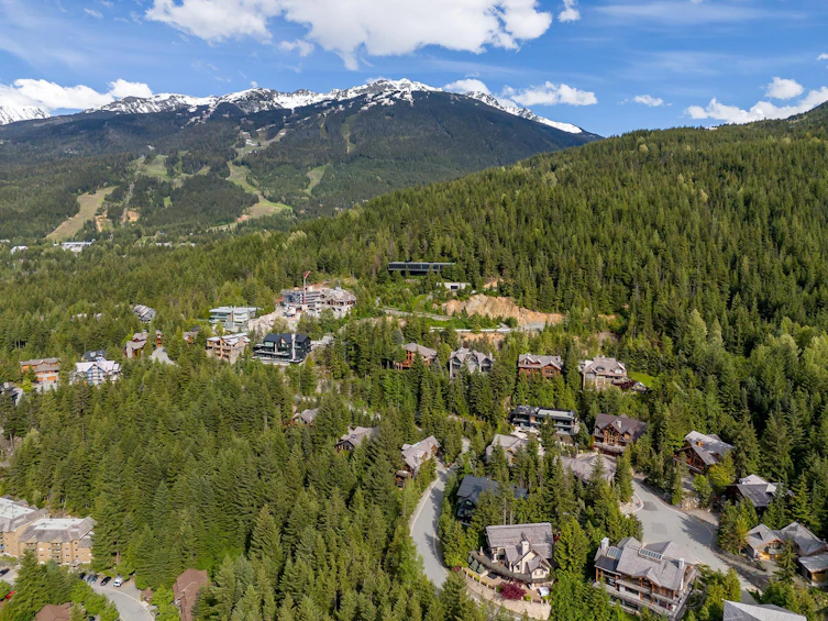 3817 Sunridge Drive, Whistler, BC, V8E 0W1 - 30