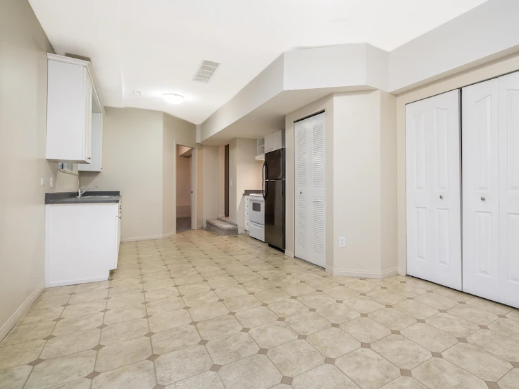 14685 Wellington Drive, Surrey, BC, V3R 0A4 - 29