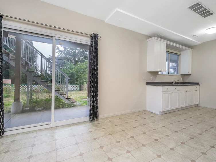 14685 Wellington Drive, Surrey, BC, V3R 0A4 - 31