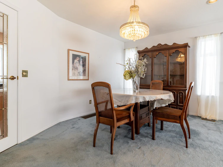 14685 Wellington Drive, Surrey, BC, V3R 0A4 - 6