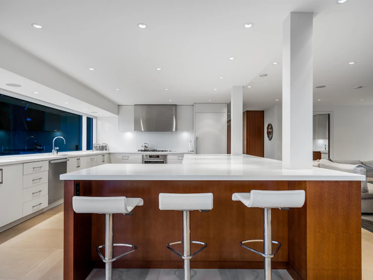 6189 Nelson Avenue, West Vancouver, BC, V7W 2A1 - 12