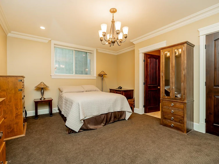 13216 Crescent Road, Surrey, BC, V4P 1K4 - 32