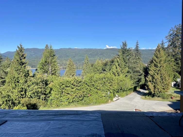 6159 South Gale Avenue, Sechelt, BC, V7Z 0L5 - 5