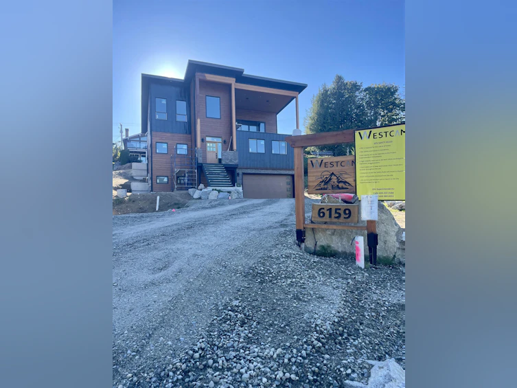 6159 South Gale Avenue, Sechelt, BC, V7Z 0L5 - 10