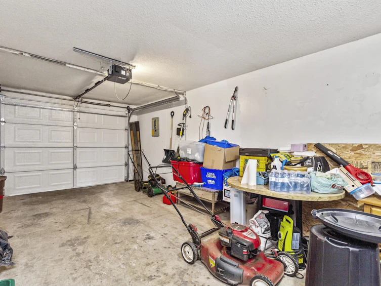32512 Beaver Drive, Mission, BC, V2V 5T4 - 29